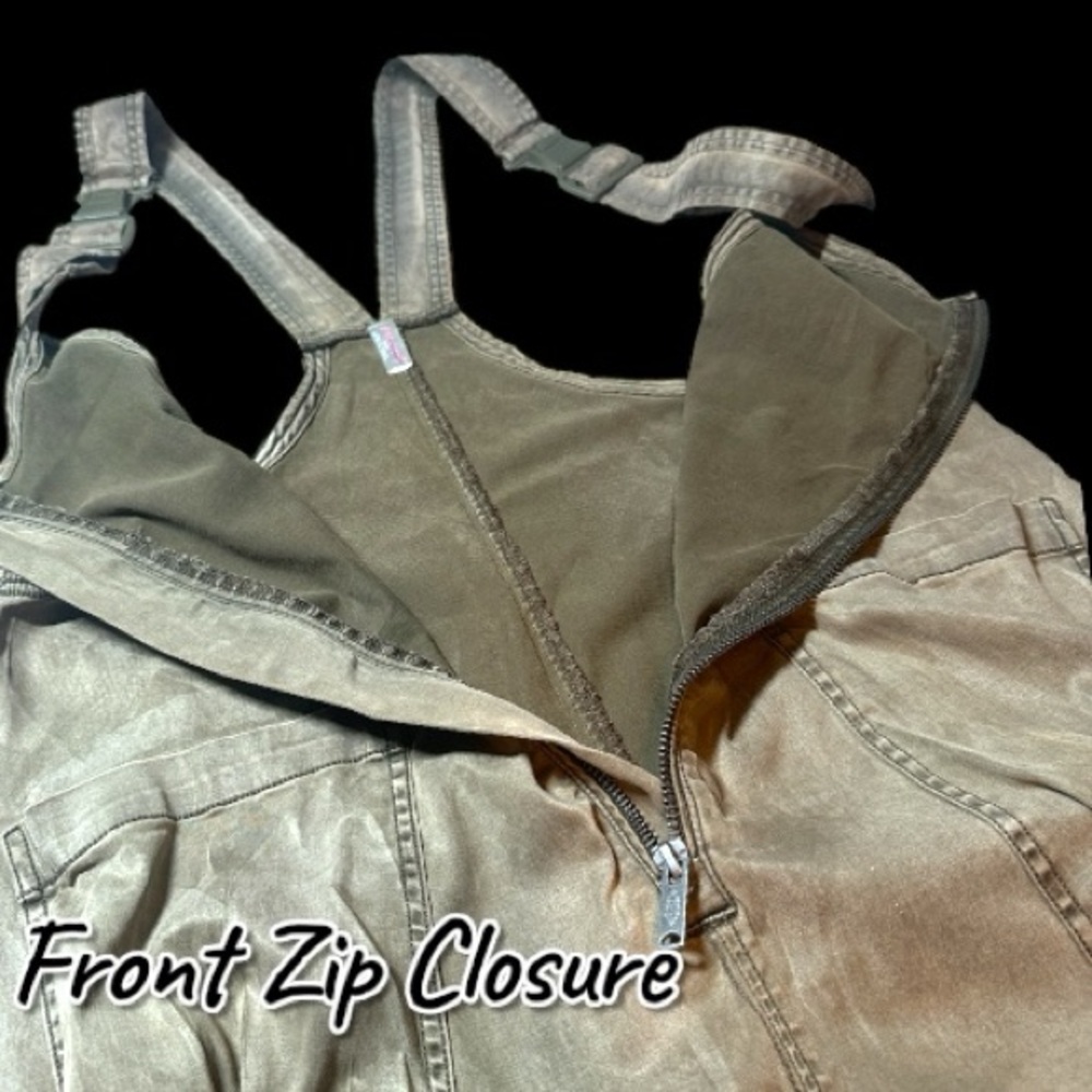 Free People Movement Fast Track Shortie Utility Romper in Olive Green. Size XS - Picture 8 of 10